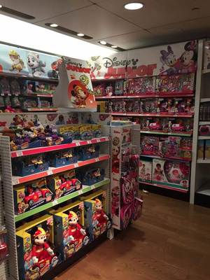 電商浪潮下的玩具王國坍塌 一家標(biāo)志性玩具店的消失啟示錄